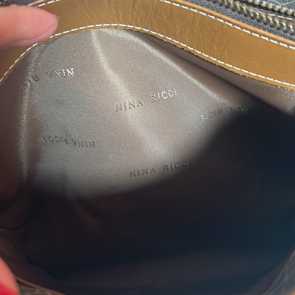 Rare Nina Ricci small tote Used but like brand new ! - Picture 12 of 17